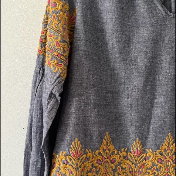 renee c. gray peasant blouse top with pink gold embroidery long sleeve sz small - Picture 3 of 13